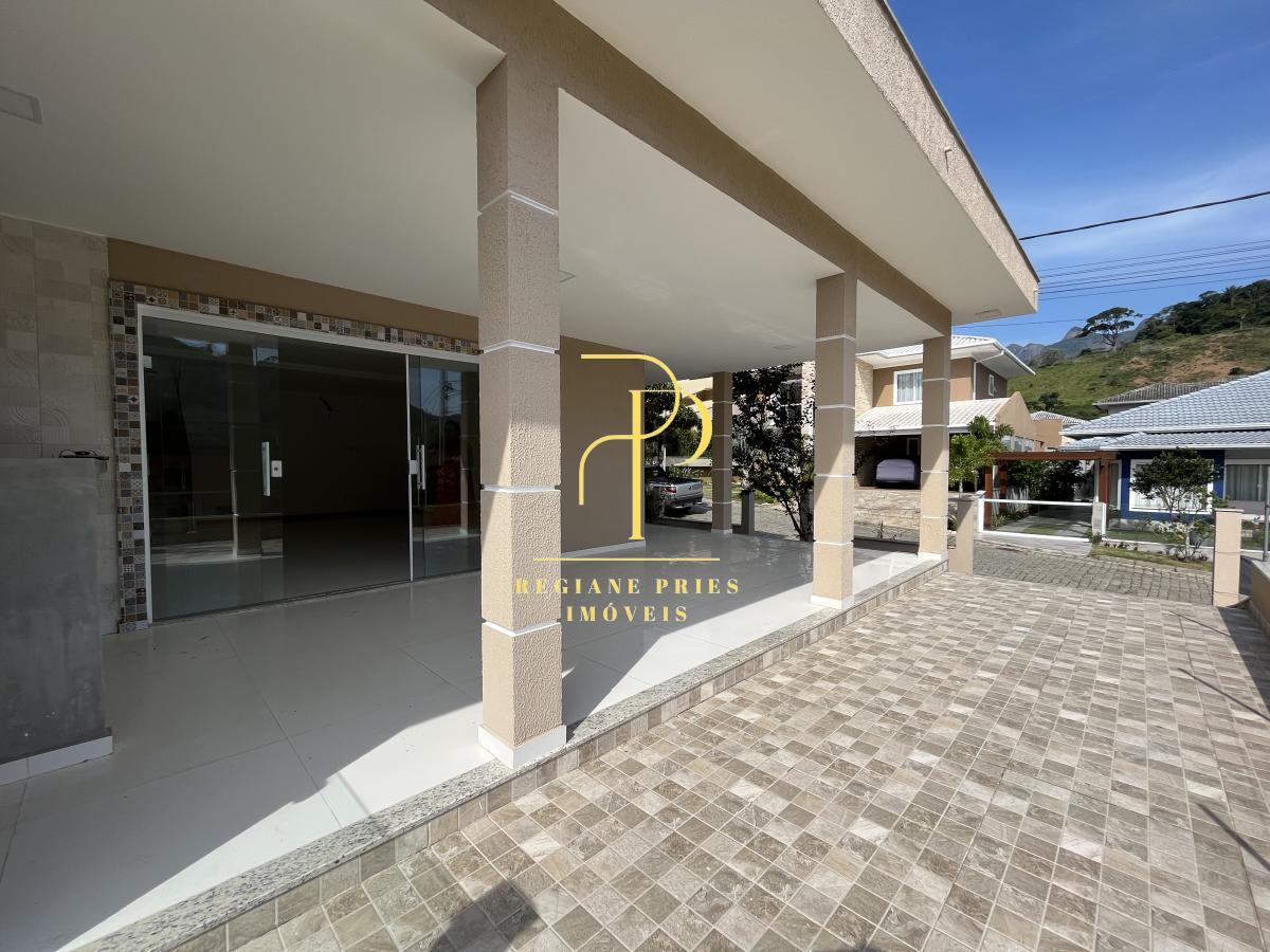 Casa de condomínio à venda com 4 quartos, 250m² - Vargem Grande,Teresópolis