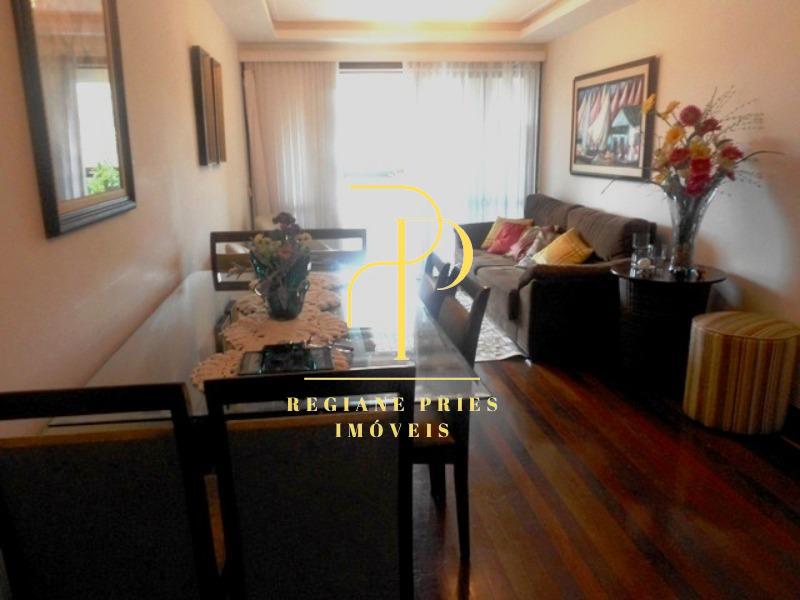 Cobertura para Venda em Teresópolis, Alto, 3 dormitórios, 2 suítes, 3 banheiros, 2 vagas - Benetton Imóveis