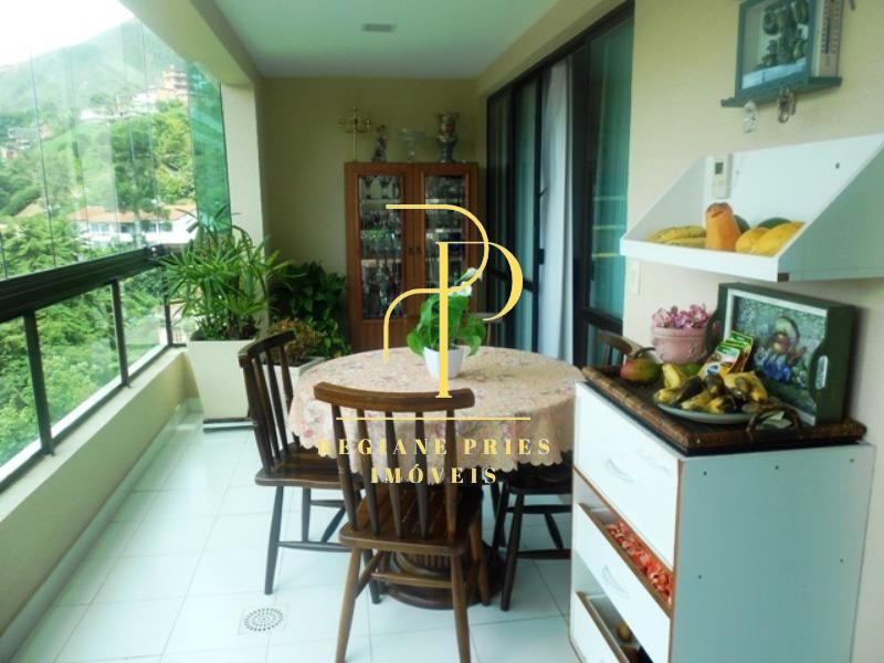 Cobertura à venda com 3 quartos, 225m² - Alto,Teresópolis