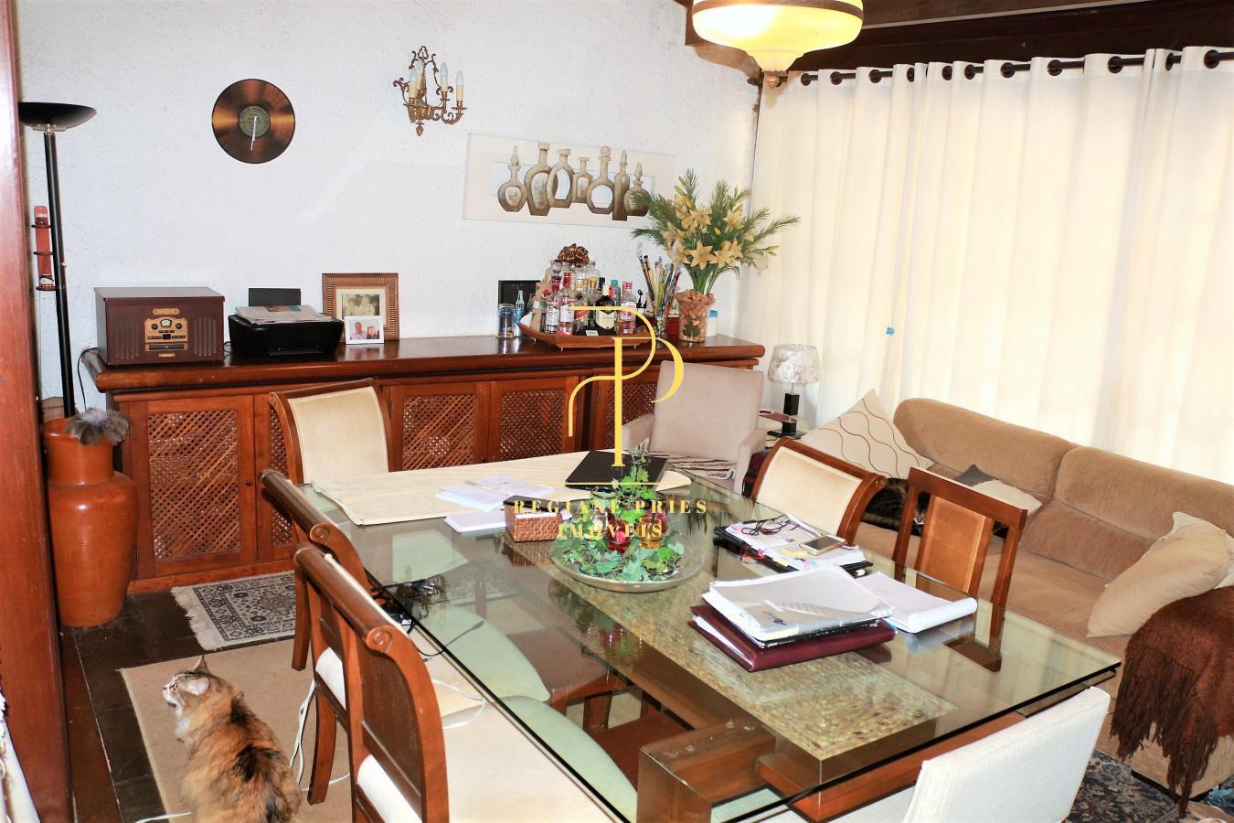 Casa de condomínio à venda com 5 quartos, 130m² - Iucas,Teresópolis