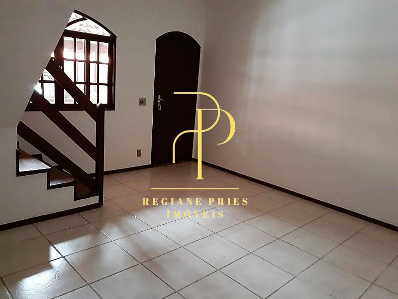 Casa de condomínio à venda com 2 quartos, 75m² - Parque São Luiz,Teresópolis