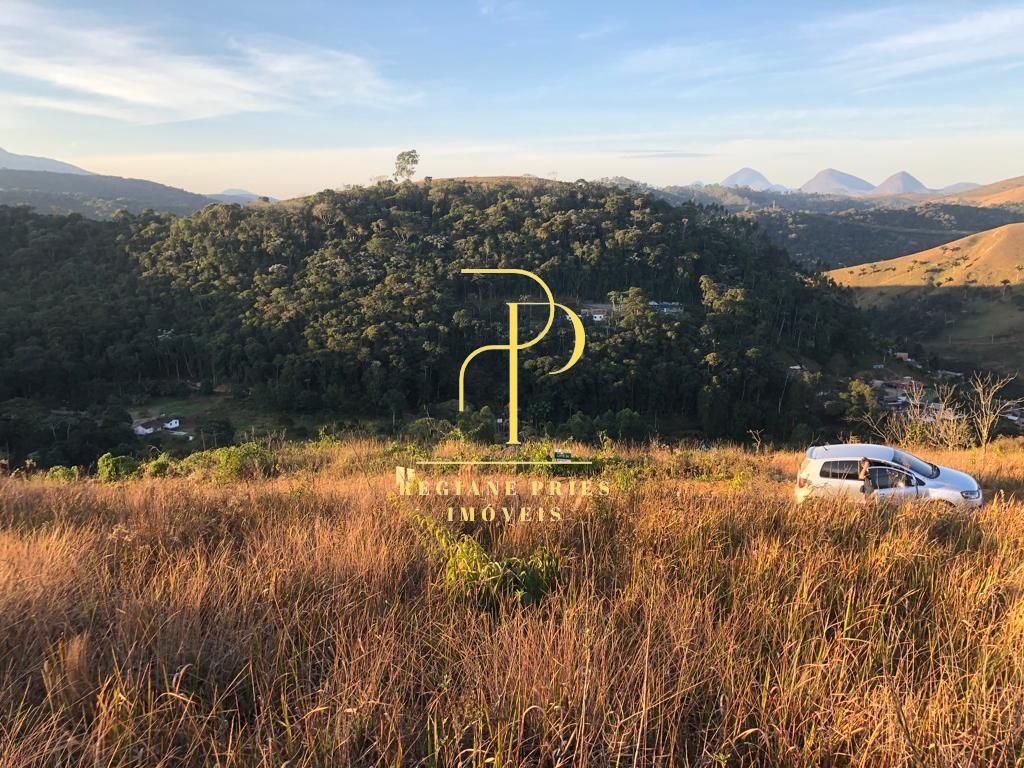 Terreno à venda, 615m² - Pessegueiros,Teresópolis