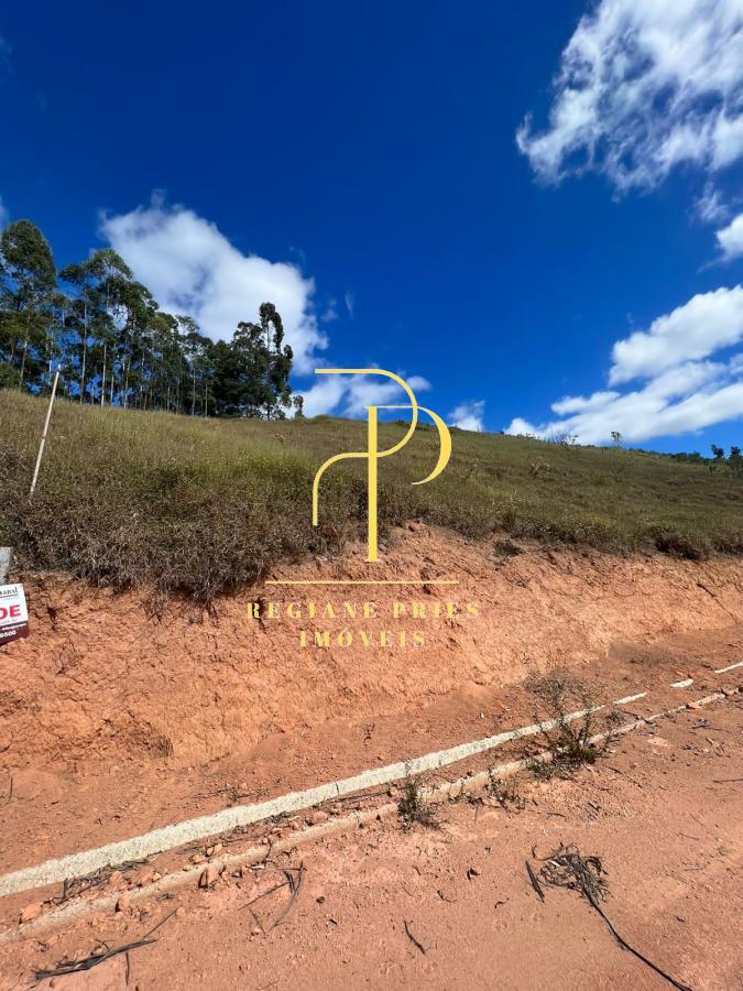 Terreno à venda, 850m² - Pessegueiros,Teresópolis