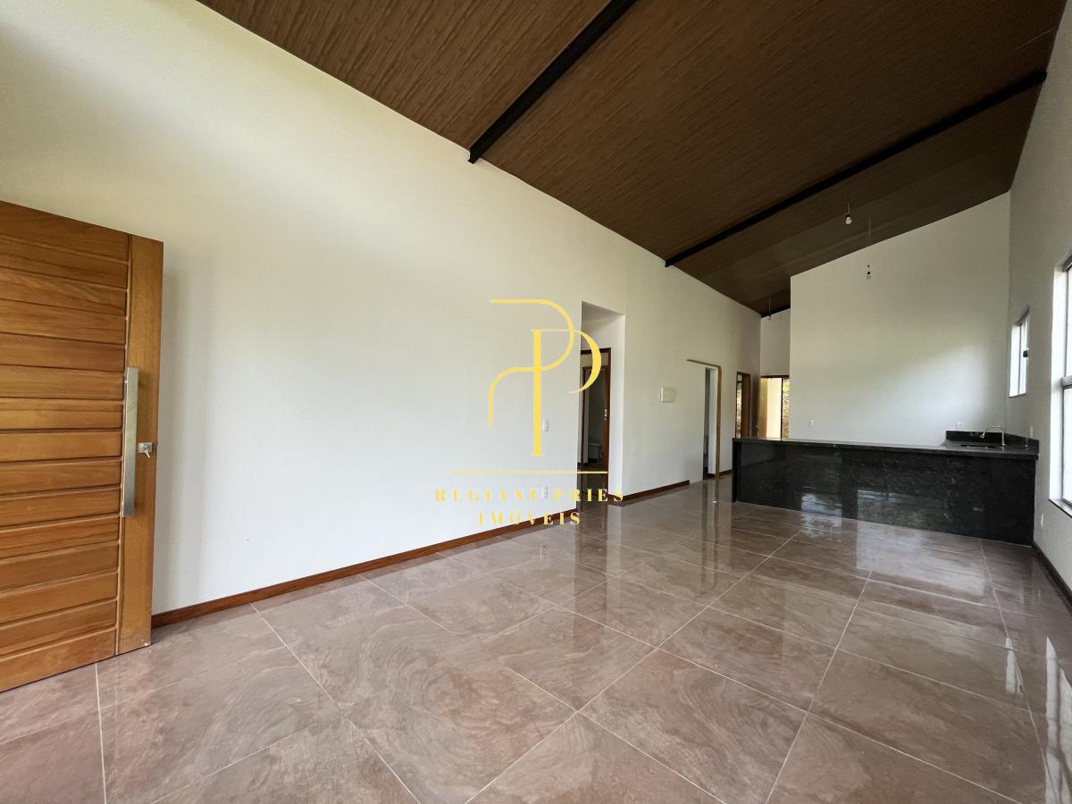 Casa de condomínio à venda com 3 quartos, 136m² - Vargem Grande,Teresópolis