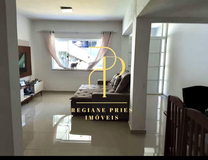 Casa à venda com 3 quartos, 117m² - Granja Guarani,Teresópolis